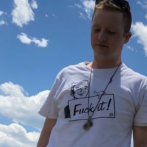 Meet your Posher, Alex